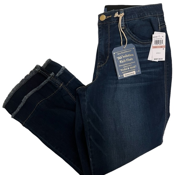 Democracy Blue Luxe Touch Ab Solutions Kick Flare Jean - Picture 8 of 9